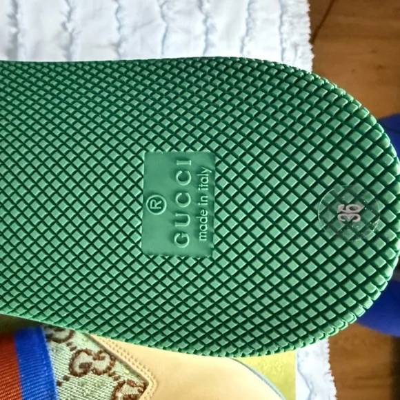 Gucci Crystal Embellished Cream and Blue Sneakers - Picture 8 of 11